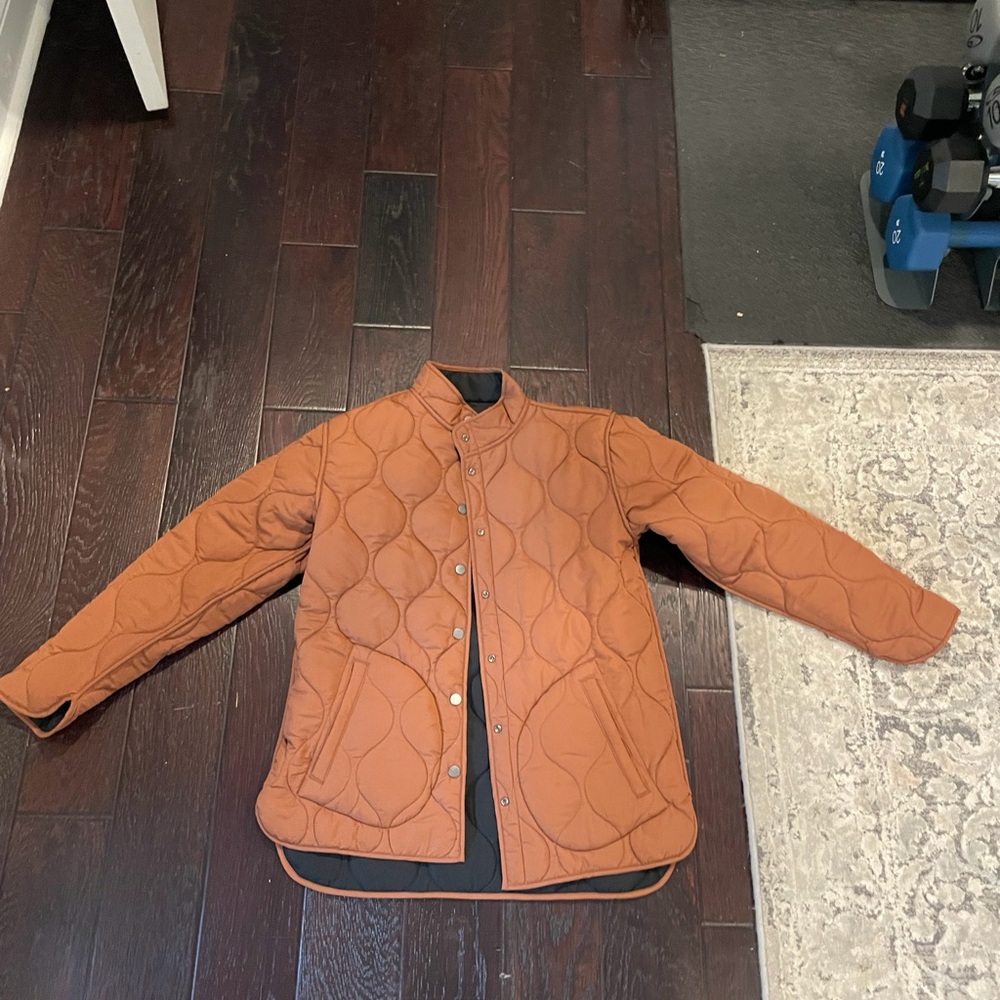 Summersalt reversible Black and Brown Quilted Jacket - Picture 4 of 5